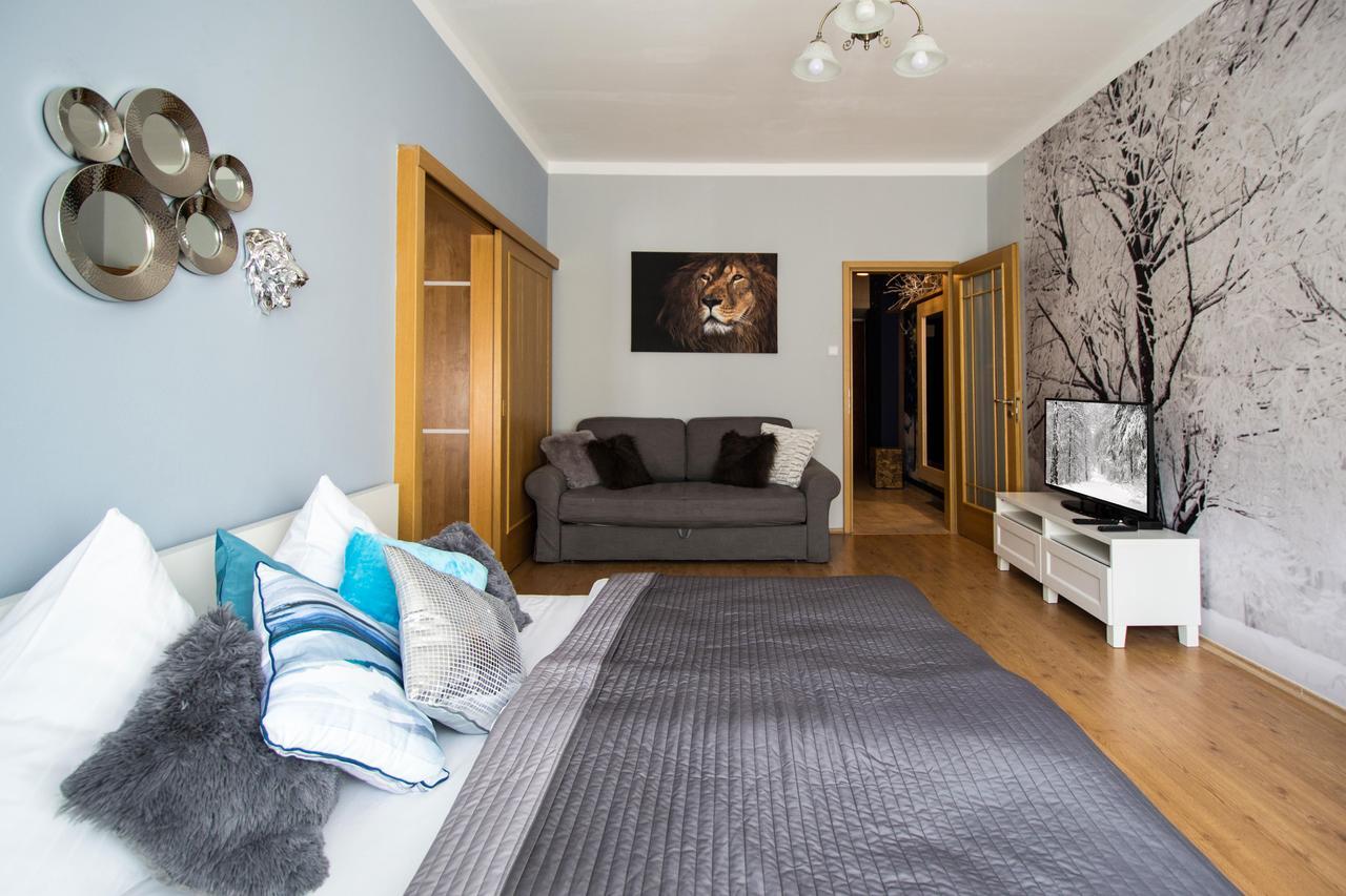 פראג Design Apartment By Ruterra מראה חיצוני תמונה