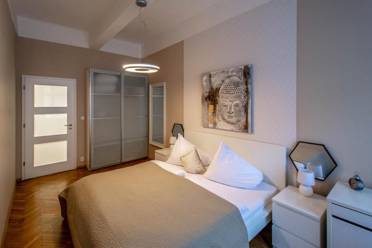 פראג Design Apartment By Ruterra מראה חיצוני תמונה